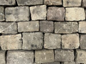 Reclaimed Gritstone Cobbles - WM10673