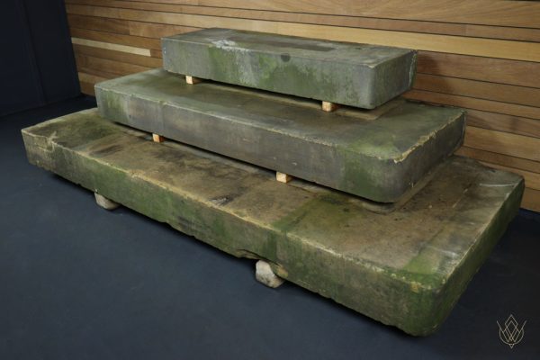Set of 3 Manor House Sandstone Carved Stone Entranceway Steps - Image 5
