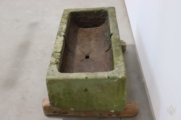 18th Century Sandstone Trough/Planter - WM11320 - Image 3