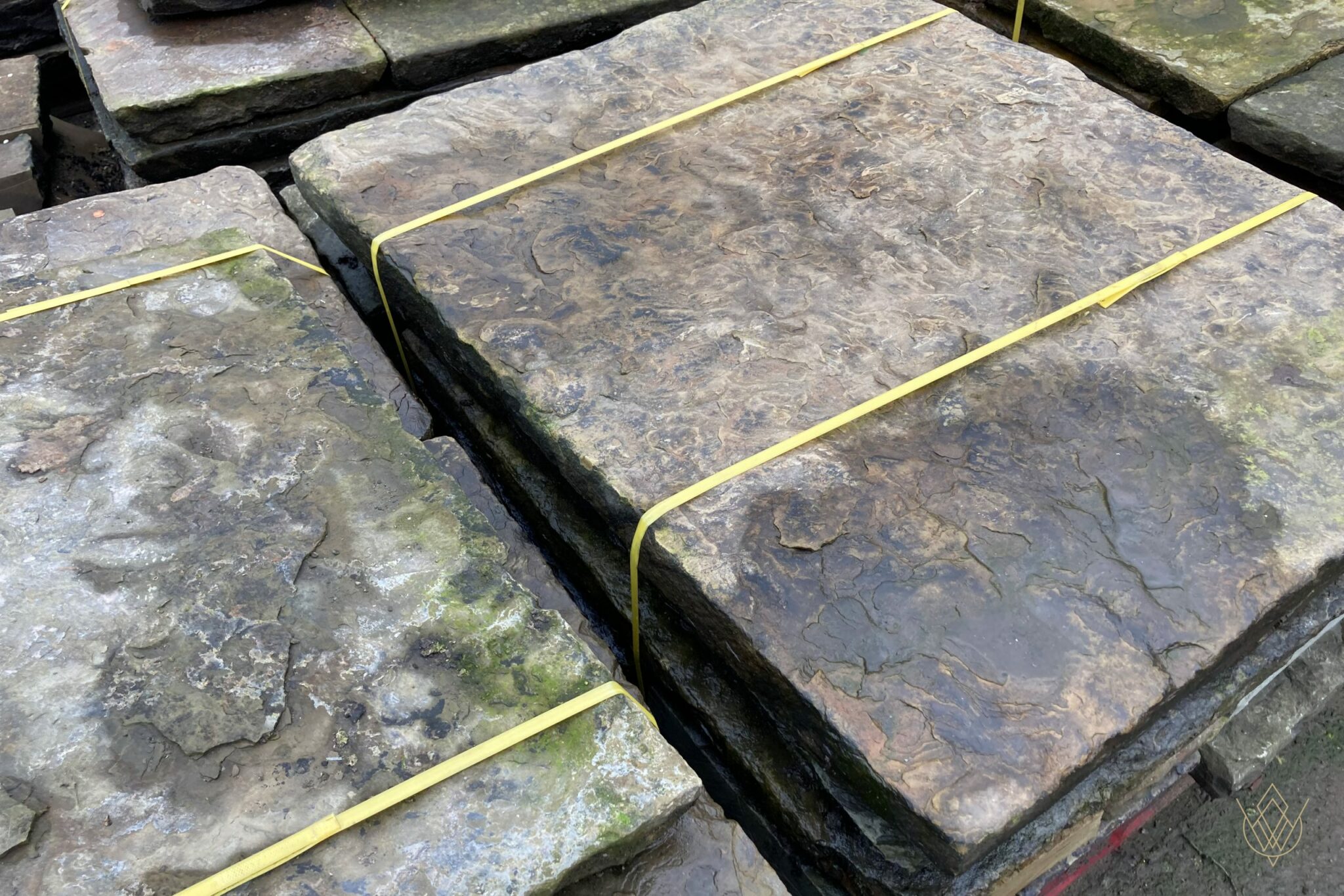 Reclaimed York Stone Riven Faced Flags WM10212 WillMow