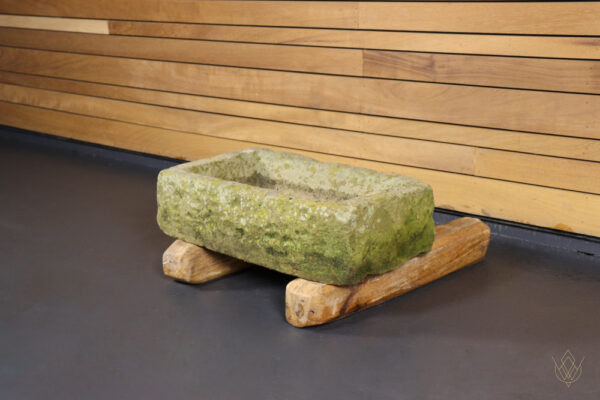 19th Century Sandstone Carved Stone Trough/Planter - WM10598 - Image 5