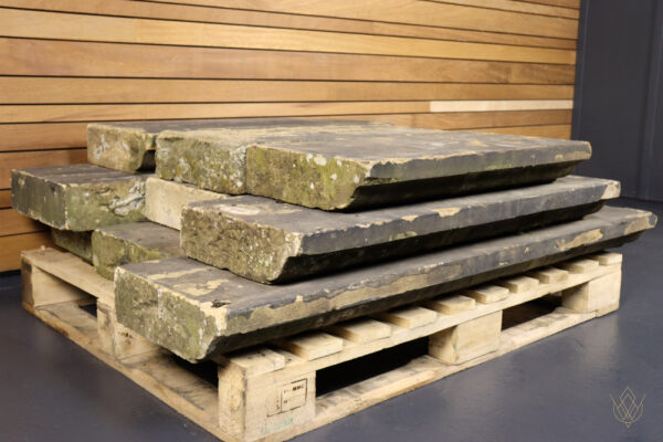27.5ft Ornate Victorian Flat Sandstone Coping Stones - Image 6