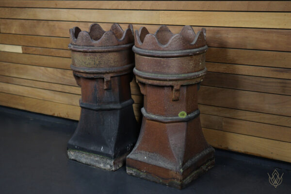 Pair of Round Crown Top Glazed Chimney Pots - Image 6