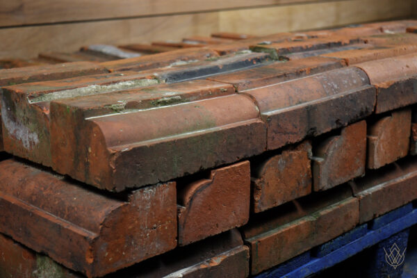 60x Red Terracotta Plinth Outer/String Course Bricks - Image 6