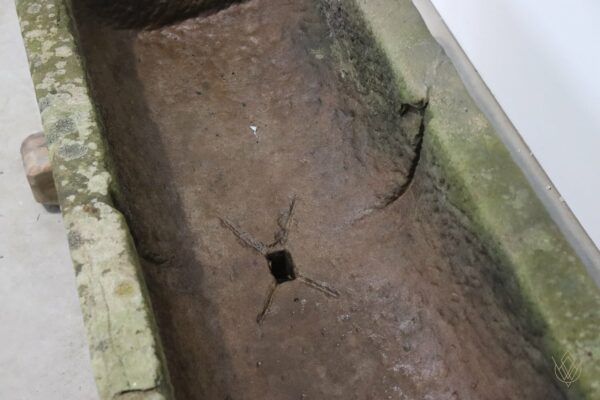 18th Century Sandstone Trough/Planter - WM11320 - Image 12
