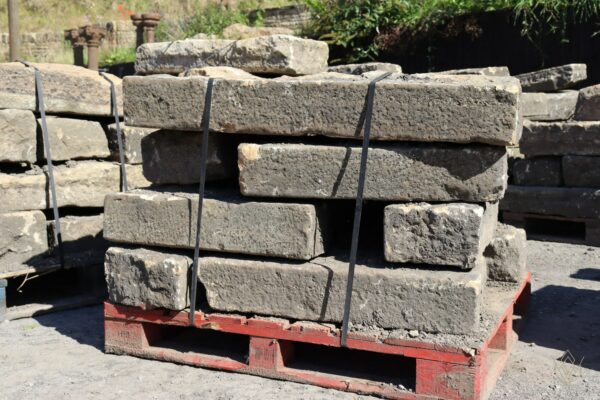 Reclaimed 6"x12" Gritstone Kerbs / Kerb Stones / Edging - WM11379 - Image 4