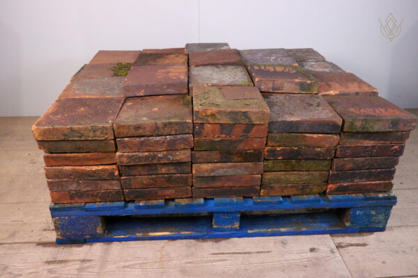 128 - 9.25" x 9.25" Reclaimed Red Terracotta Victorian Quarry Tiles - WM11923 - Image 2