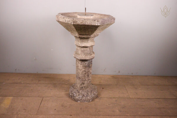 18th Century Limestone Birdbath with Sundial - WM11963 - Image 10
