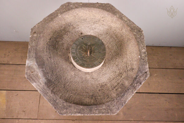 18th Century Limestone Birdbath with Sundial - WM11963 - Image 8