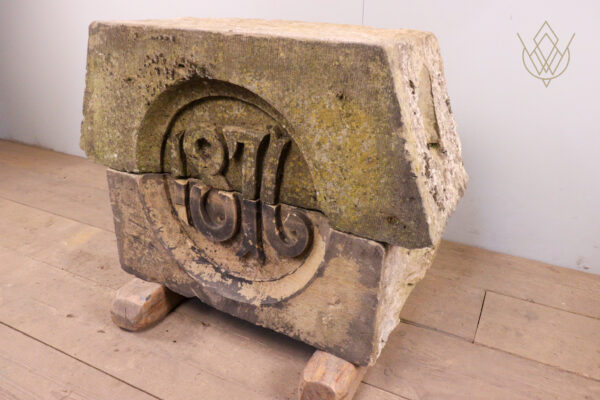Large Victorian Sandstone Carved Stone Datestone - WM12010 - Image 8