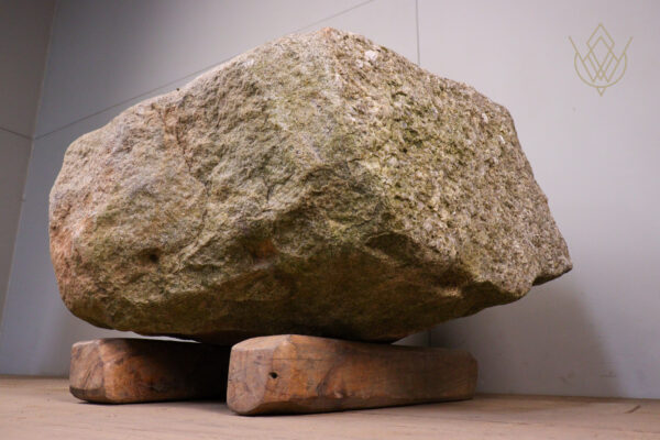 Reclaimed Granite Trough/Planter - WM12060 - Image 4