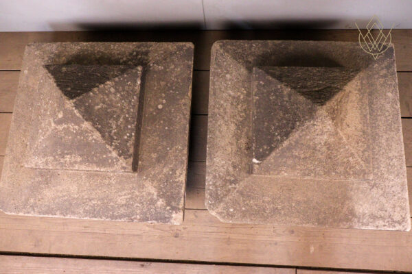 Large Pair of 19th Century Pyramid Stone Pier Caps - WM12061 - Image 4