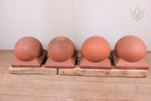 Dome Top Victorian Ball Terracotta Pier Caps - WM12067 - Image 4