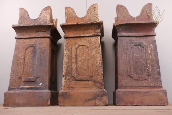 Set of 3 Victorian Bishop Chimney Pots - WM12075 - Image 5