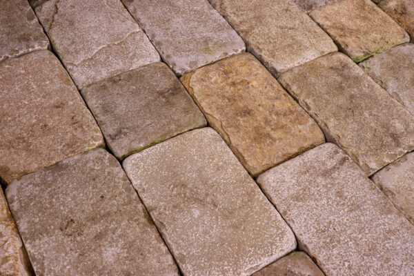 10.3m2 - Limestone Tumbled Cobble Pavers - WM12080 - Image 2