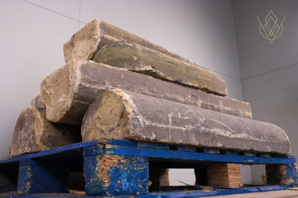 24ft - 10.75"x7.25" Round Top Sandstone Copings Stones - WM12089 - Image 5