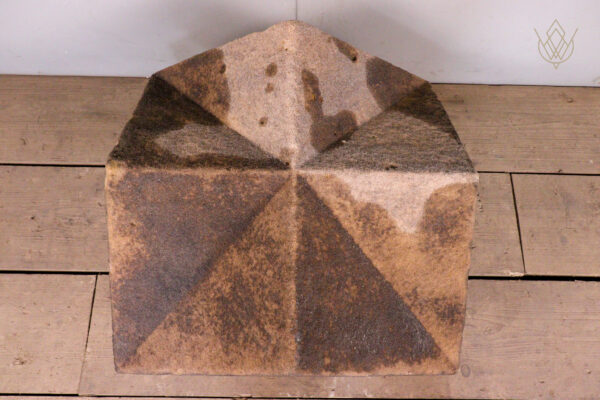 Carved Stone Victorian Sandstone Pier Cap - WM12101 - Image 6