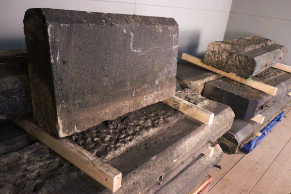 17m - Large Reclaimed Stone Plinth Course/Kerb Edging - WM12110