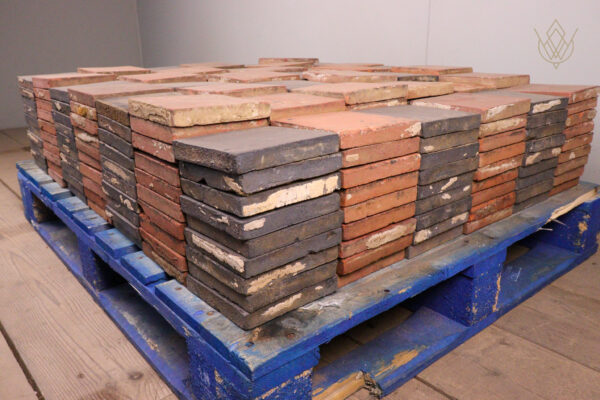 413 - 6"x6" Blue & Red Victorian Quarry Tiles - WM12116 - Image 2