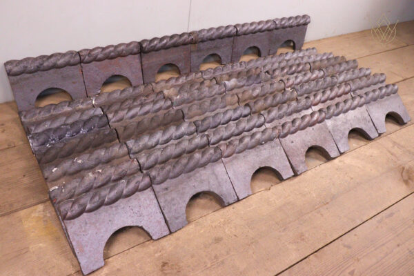 48x Staffordshire Blue Rope Top Edgings - WM12118 - Image 3