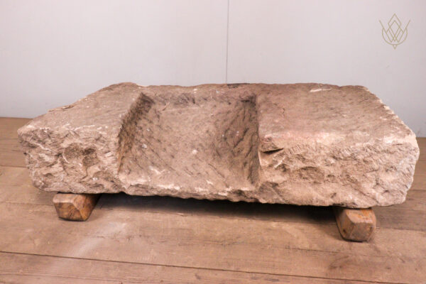 19th Century Carved Sandstone Pig Feeder Shoot/Water Feature - WM12120 - Image 5
