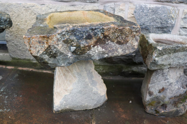 Carved Yorkshire Stone Birdbaths & Bird Tables - WM12131 - Image 5
