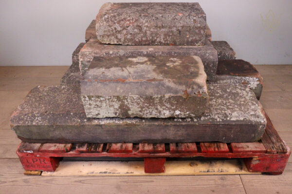 18.7ft - 12" x 6" Reclaimed Red Sandstone 5 Sided Coping Stones - WM12135 - Image 5