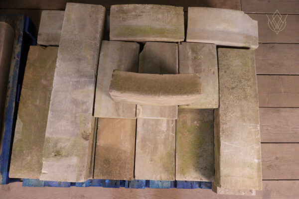 29m - Yorkstone 8" x 4" Edging Kerbs inc Radius - WM12137 - Image 7