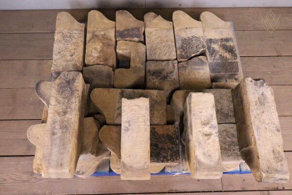 26x Victorian Sandstone Corbel Stones - WM12140 - Image 6