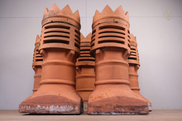 Set of 5 Red Terracotta 3 Piece Chimney Pots - WM12147 - Image 4