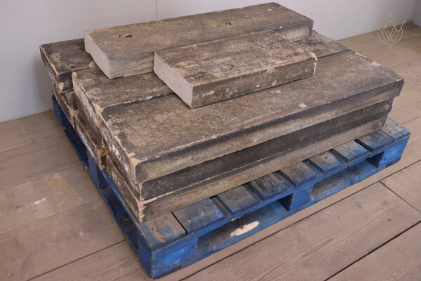 36.5ft - Reclaimed 11" x 3" Flat Sandstone Coping Stones - WM12156 - Image 4