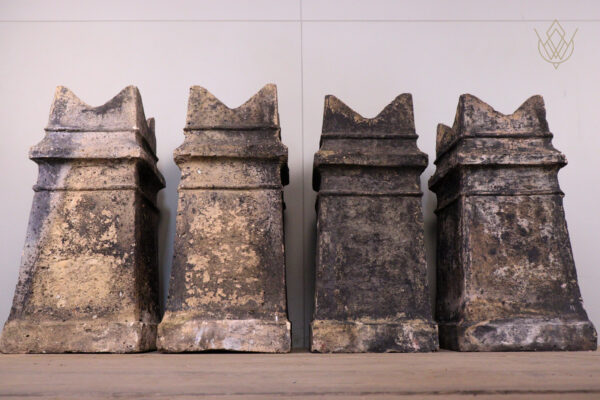 Set of Four Buff Terracotta Chimney Pots - WM12163 - Image 4