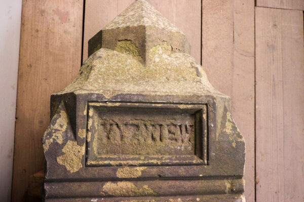 Large 7ft 4" 19th Century Sandstone Gatepost - WM12197 - Image 2