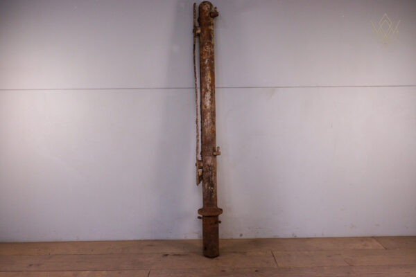 49x 19th Century Cast Iron Railing Post + 2 Gateposts - WM12201 - Image 8