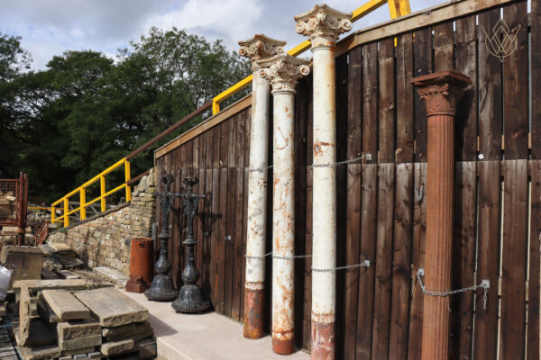 Set of 3 Ornate Victorian Cast Iron Columns/Pillars/Stanchions - WM12202 - Image 5