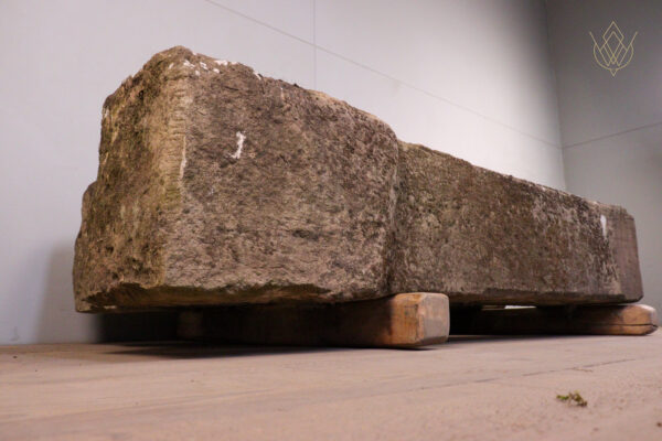 Pair of 19th Century Round Top Sandstone Gateposts - WM12204 - Image 6