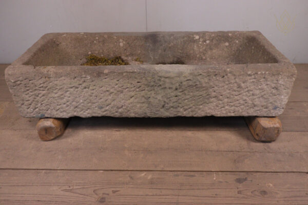 Reclaimed 18th Century Punch Face Stone Trough/Planter - WM12207 - Image 7