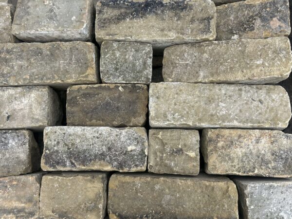 Reclaimed Delph Building/Walling Stone - WM12260 - Image 4