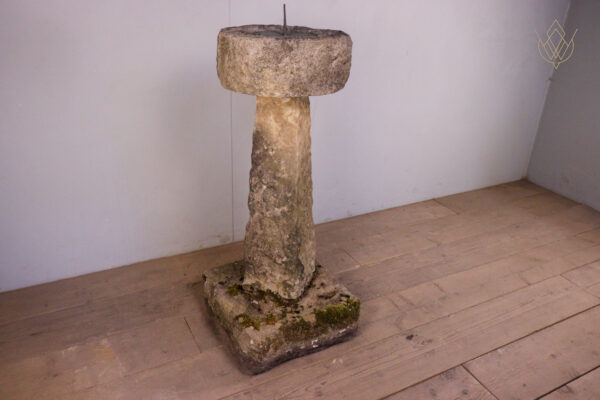 Large 19th Century Stone Carved Sundial with Bronze Dial - WM12191 - Image 9