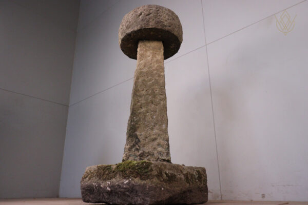 Large 19th Century Stone Carved Sundial with Bronze Dial - WM12191 - Image 6