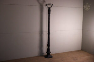 Ornate Black Cast Iron Lamppost - WM12216