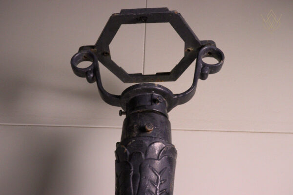 Ornate Black Cast Iron Lamppost - WM12216 - Image 4