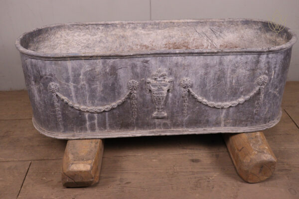 Ornate Antique Lead Planter - WM12222 - Image 2