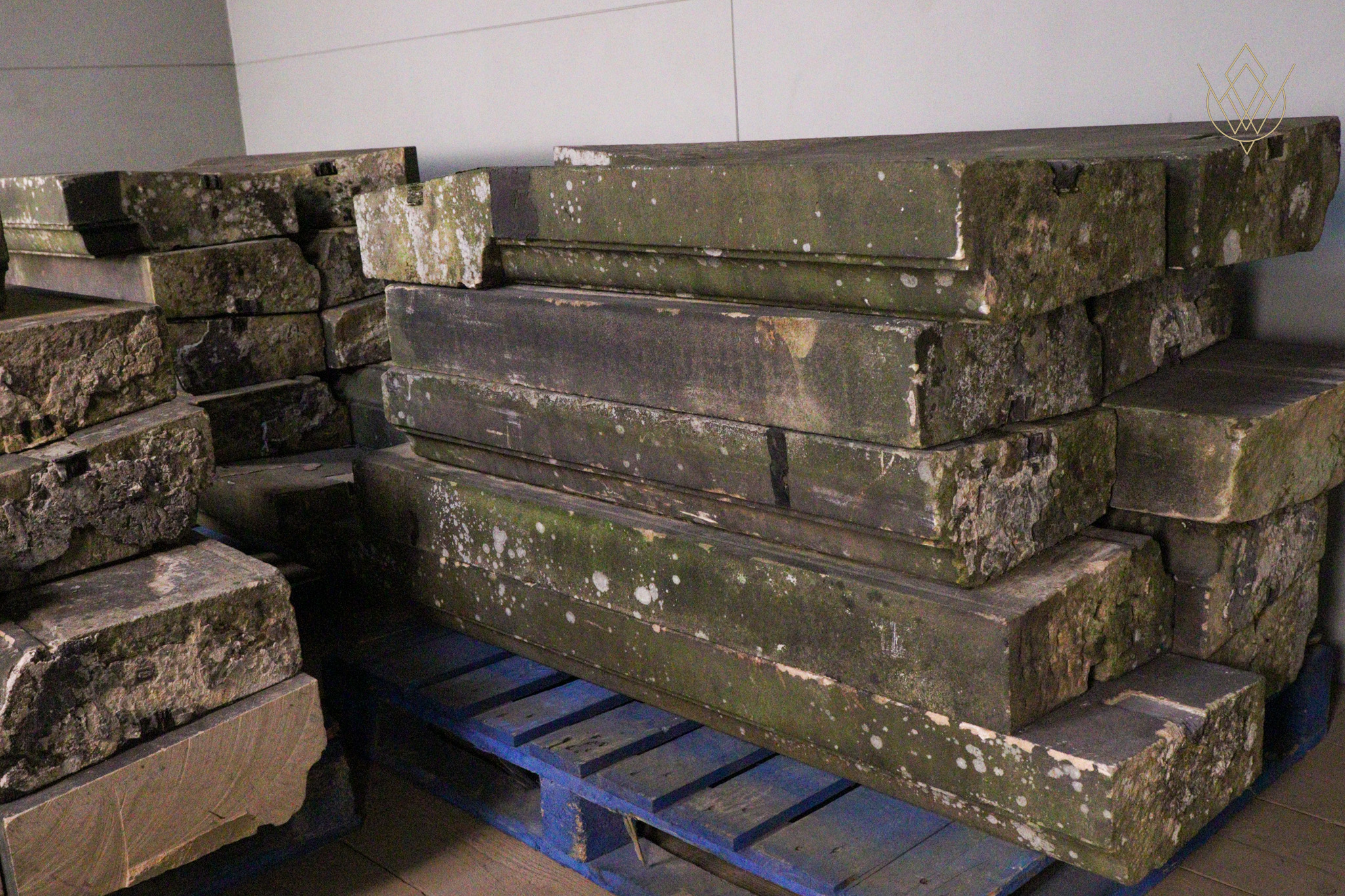 Once Weathered 19th Century Sandstone Coping Stones - WM12226 - Image 2