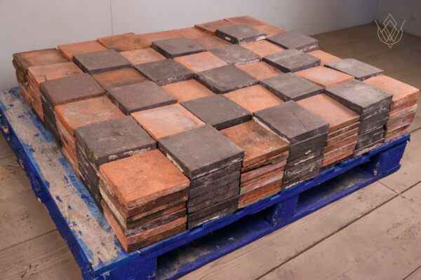 294 - 6"x6" Mixed Blue & Red Victorian Quarry Tiles - WM12229 - Image 9