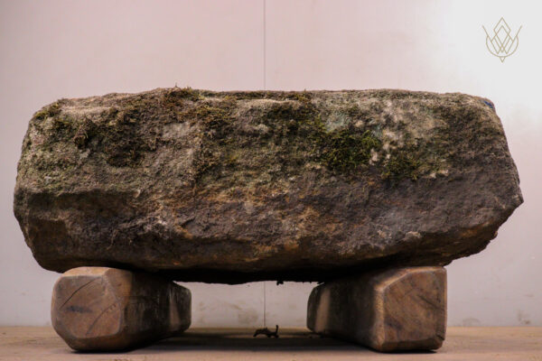 Large 19th Century Gritstone Gully Top Stone Cover - WM12235 - Image 3