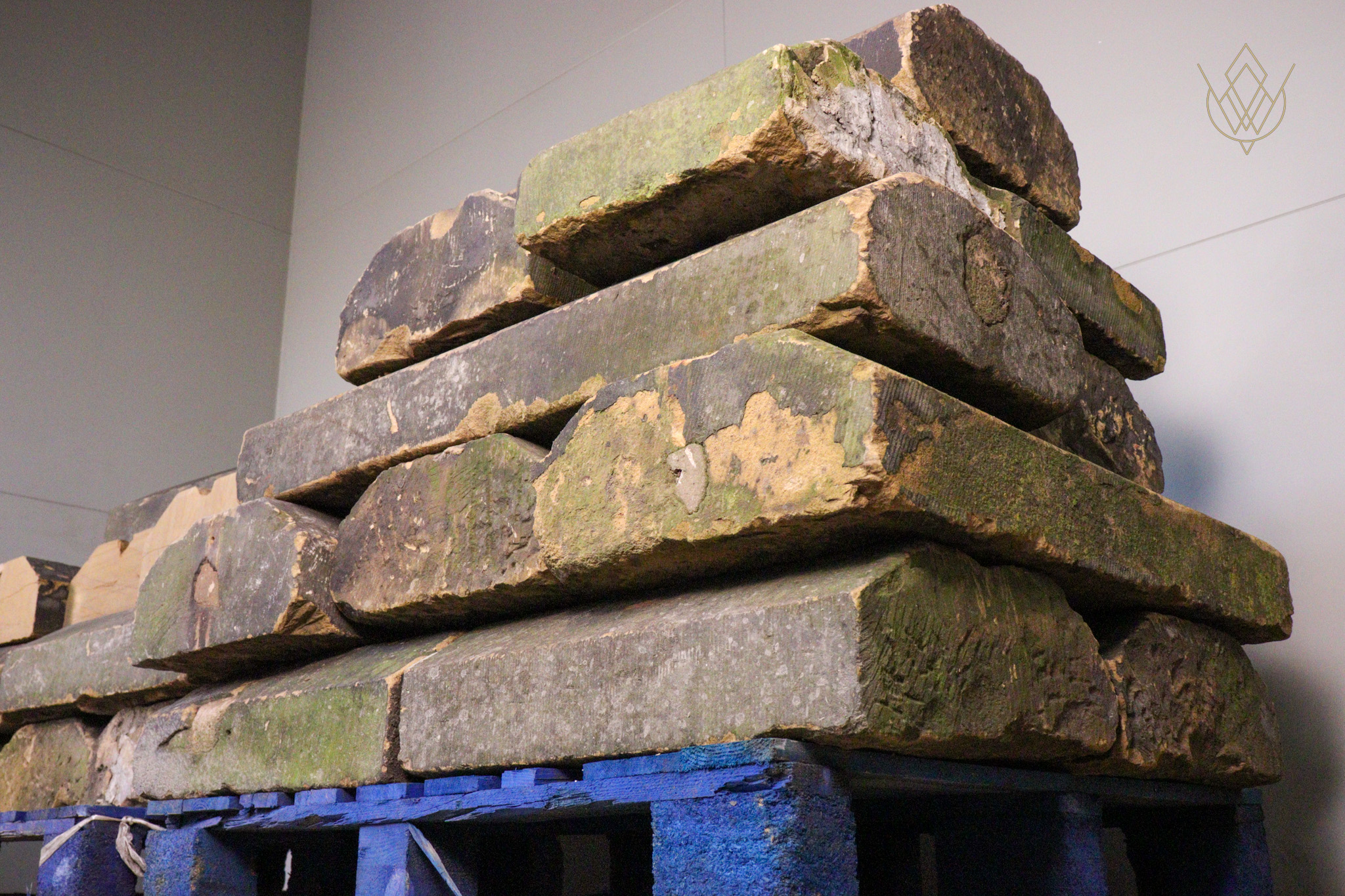 58ft - Large 18" x 7.5" 5 Sided Coping Stones - WM12237 - Image 4