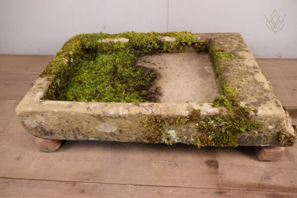 19th Century Weathered Sandstone Sink - WM12242 - Image 2