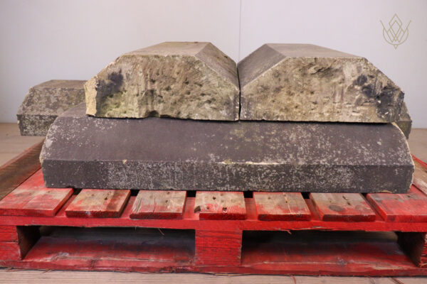 11.1ft - 15" x 6" 5 Sided Sandstone Coping Stones - WM12246 - Image 3