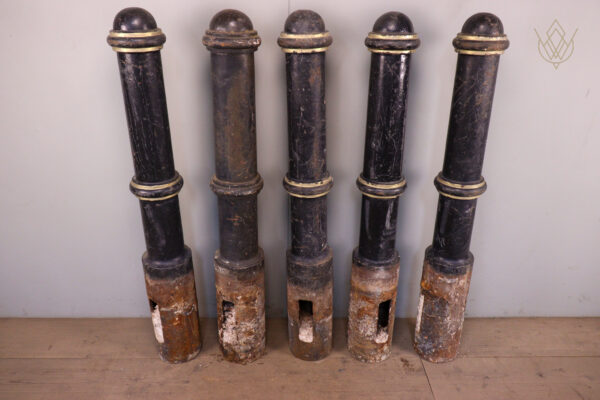Reclaimed Cast Iron Street Bollards - WM12247 - Image 17